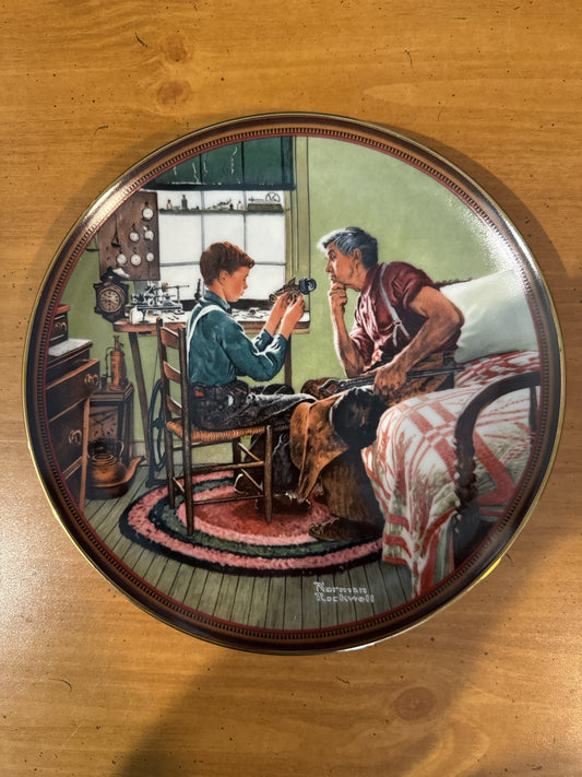 Knowles Norman Rockwell "The Inventor and the Judge" Collector's Plate 8.5" Wide Plate # 7758B