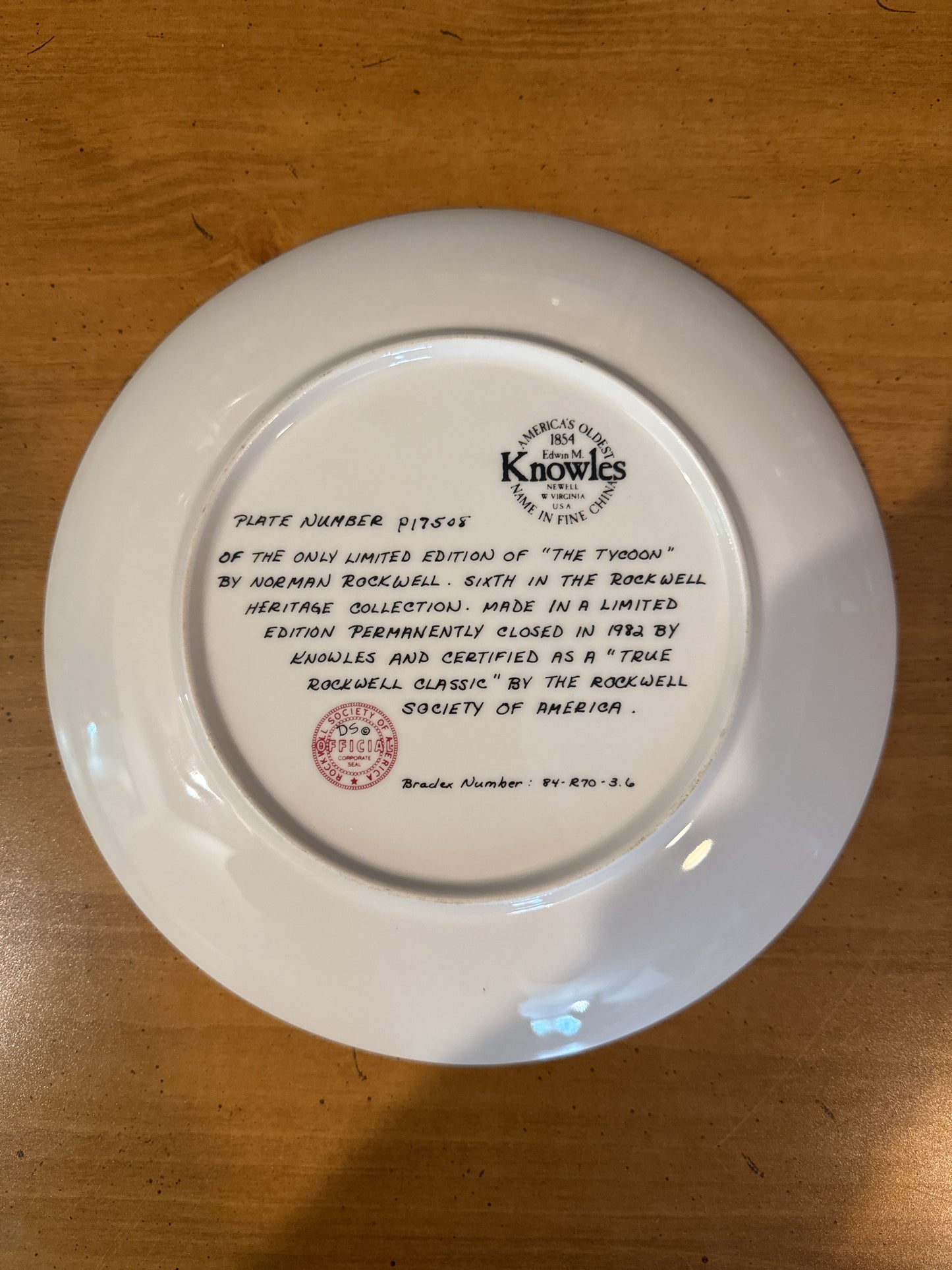 Knowles Norman Rockwell "The Tycoon" Collector's Plate 8.5" Wide Plate # P17508
