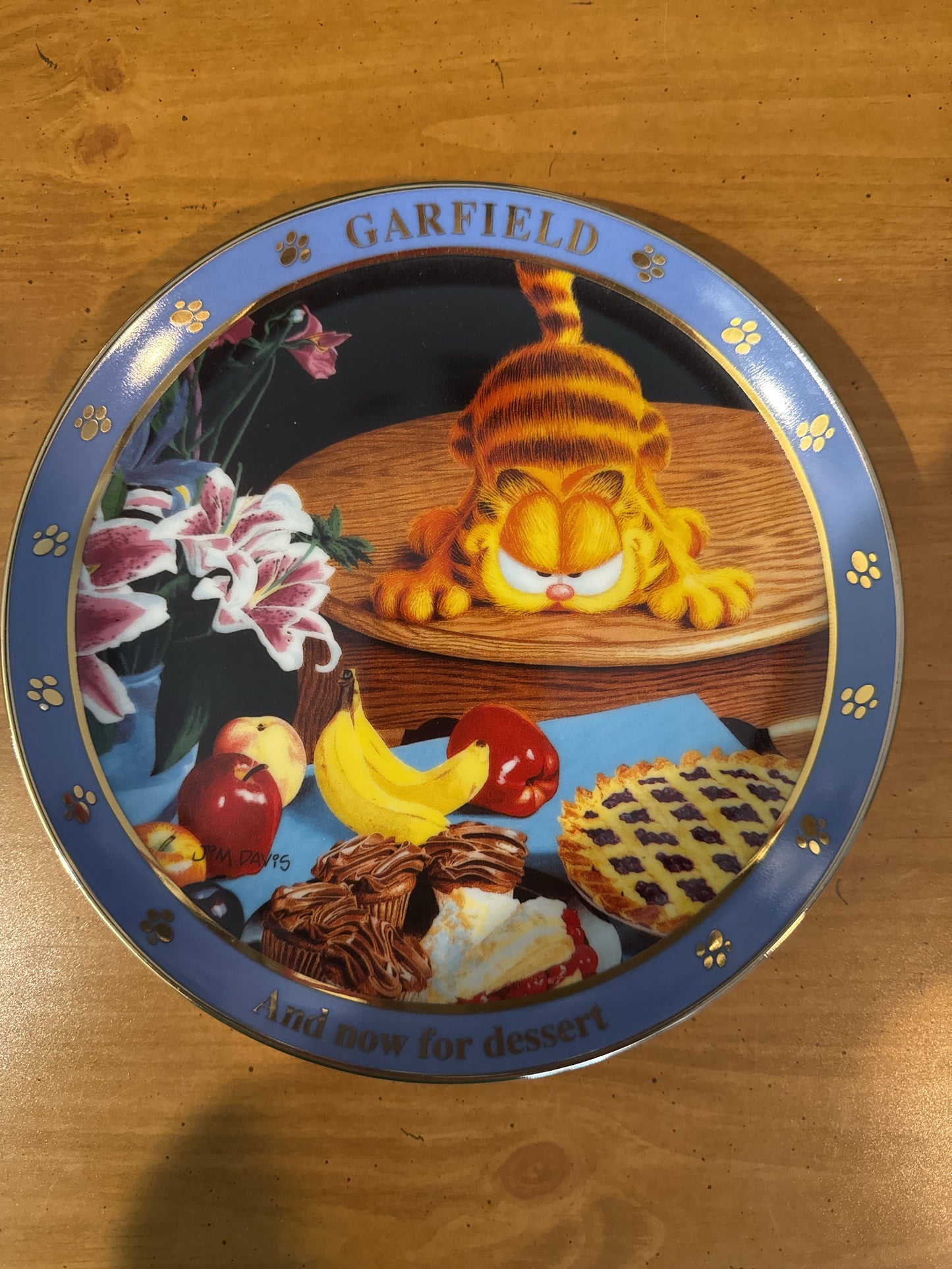 Garfield Collector's Plate by Danbury Mint "And Now For Dessert" 8.25" Wide Plate #I1886 Jim Davis