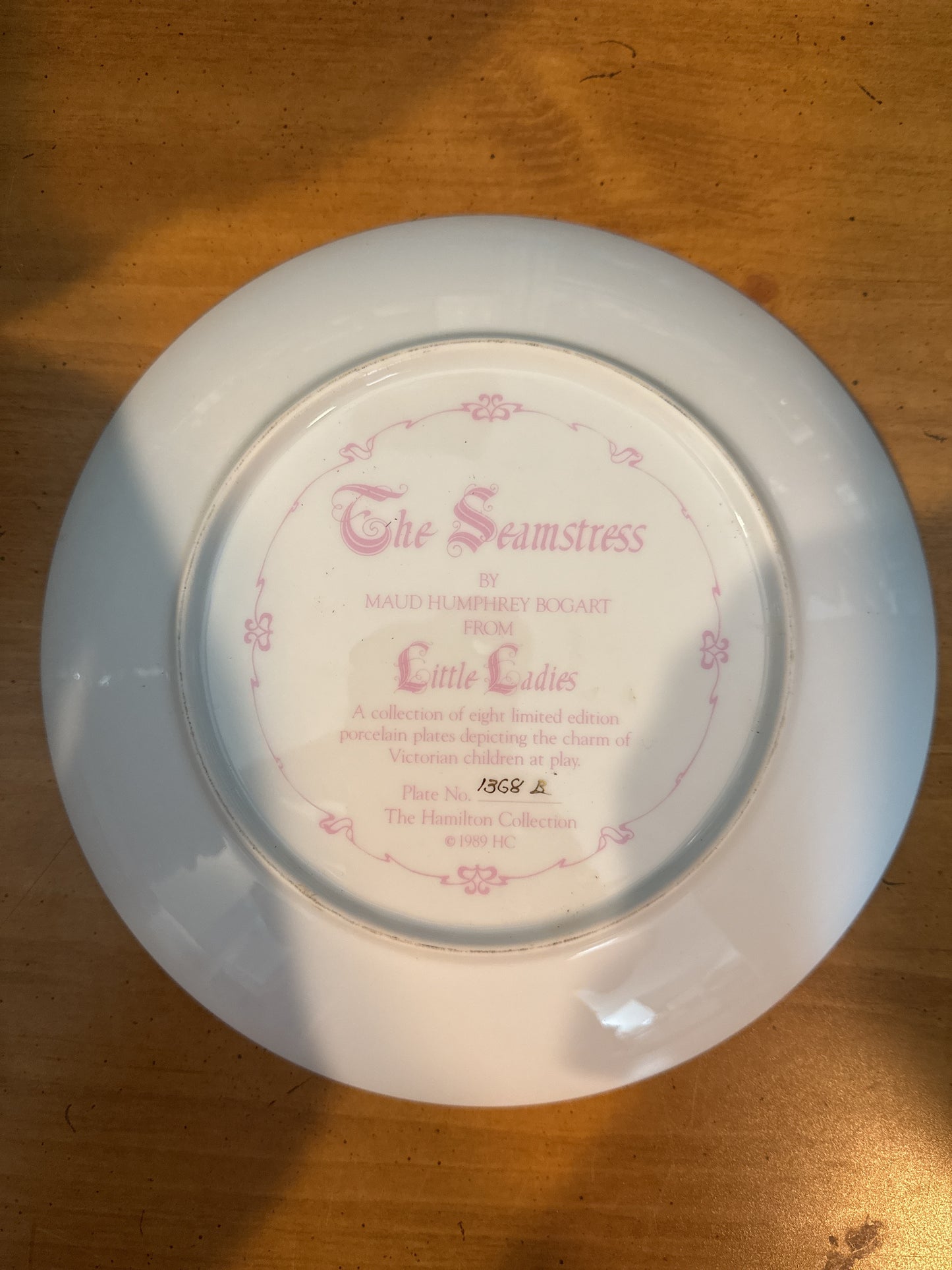Little Ladies by Maud Humphrey Bogart The Seamstress 8.5" Plate # 1368B