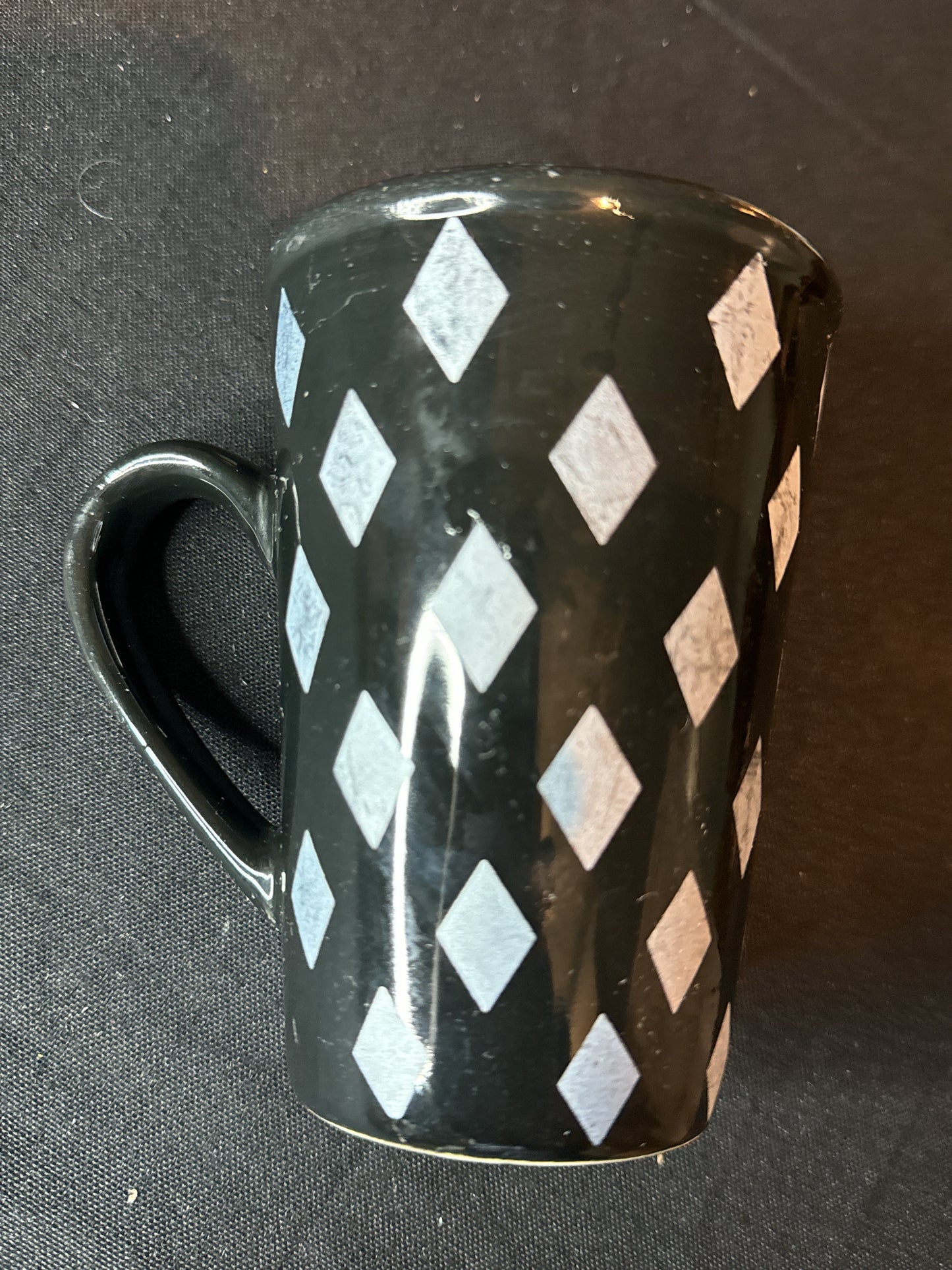 Royal Norfolk Black Stoneware Mug Black and Silver Diamond Pattern 4.75" Tall