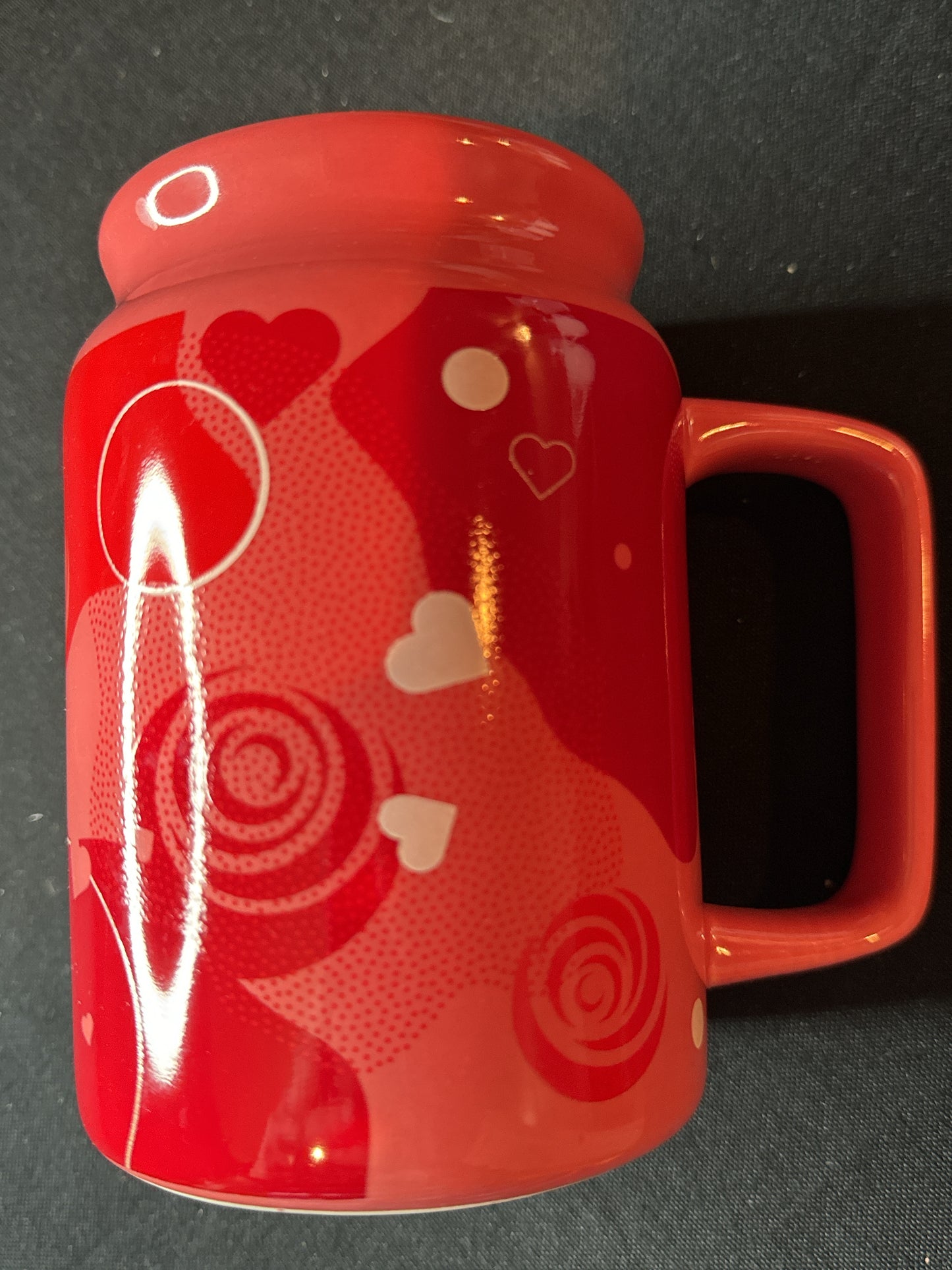 2022 Edible Arrangements Large 28oz Mug Red/Pink Candy Design