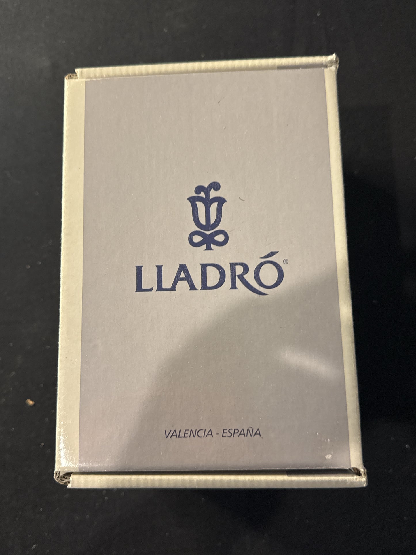 Lladro Garden Stroll 1998 Annual Egg Porcelain 5.25" Tall In Box