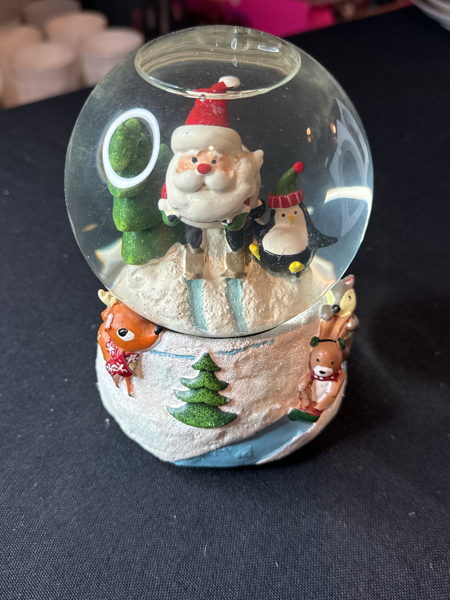 North Pole Trading Co. Santa Clause Musical Snow Globe "Jingle Bells" New in Box