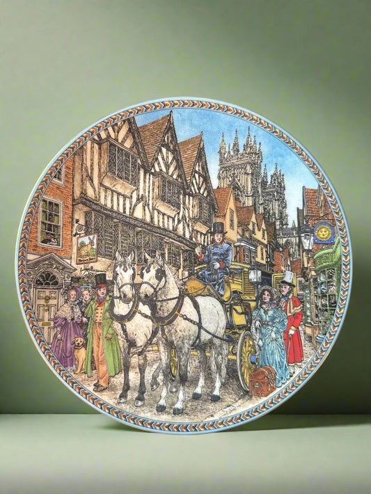 Royal Worcester Coaching Inns The Brown Hare 8 1/8" Wide 1995 Plate by Sue Scullard, Bone