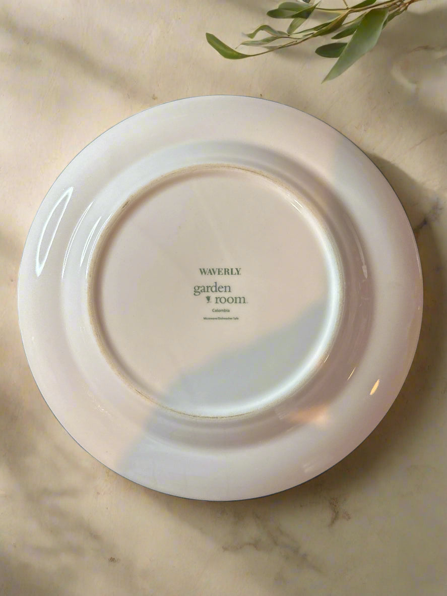 Paradise Island by Waverly 5 Salad Plates 8 3/8" Wide Crafted in Columbia