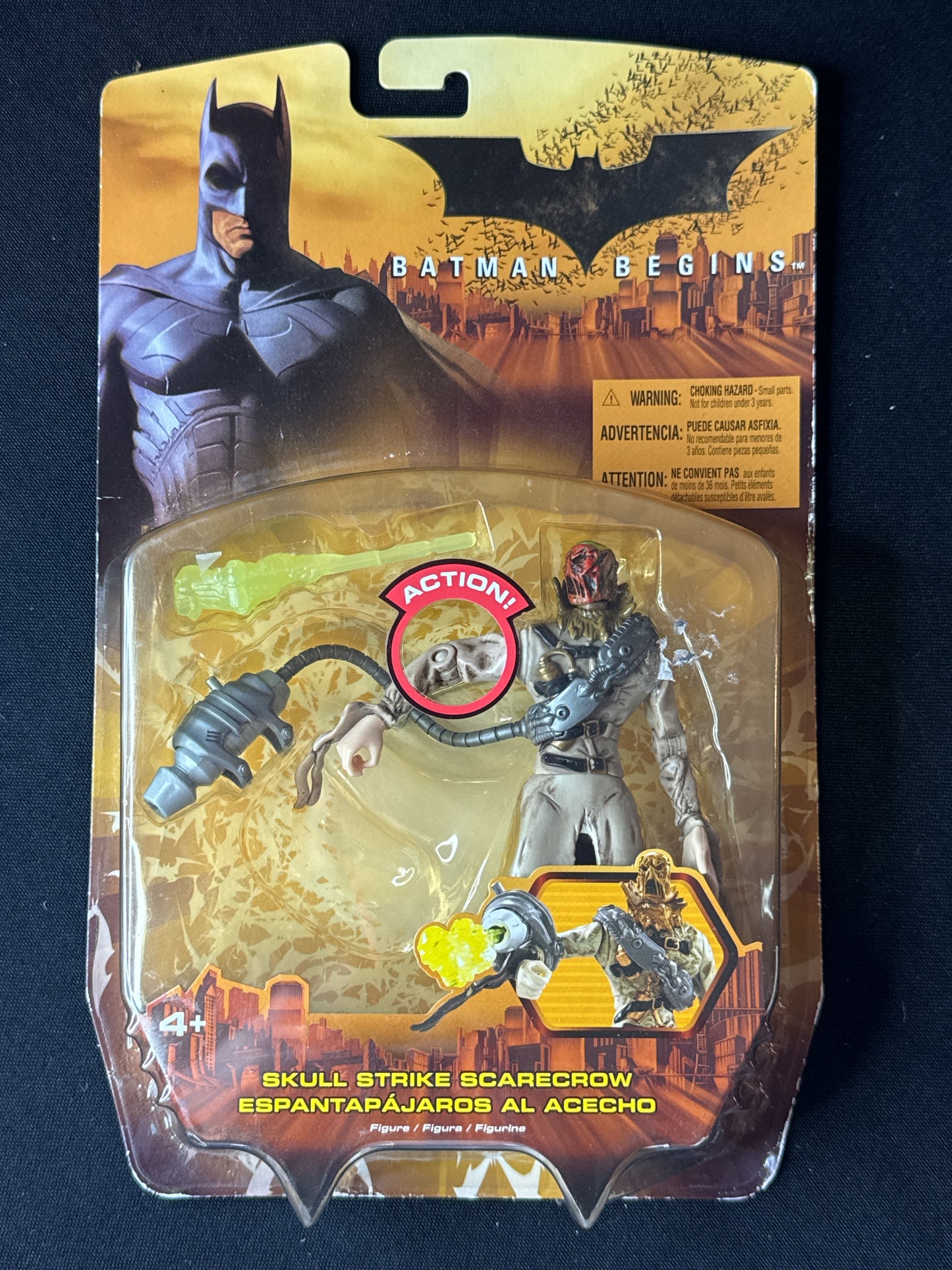 Batman Begins Mattel Skull Strike Scarecrow Action Figure New in Box