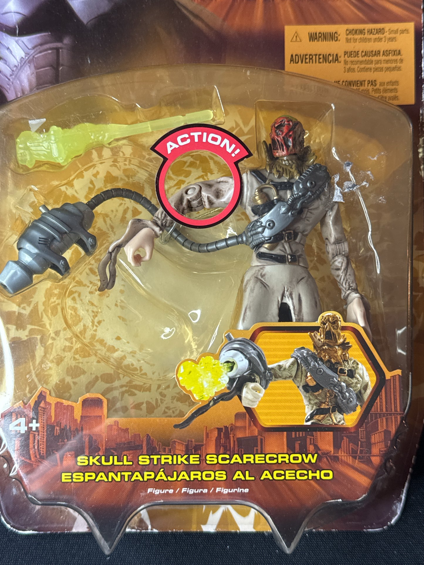 Batman Begins Mattel Skull Strike Scarecrow Action Figure New in Box