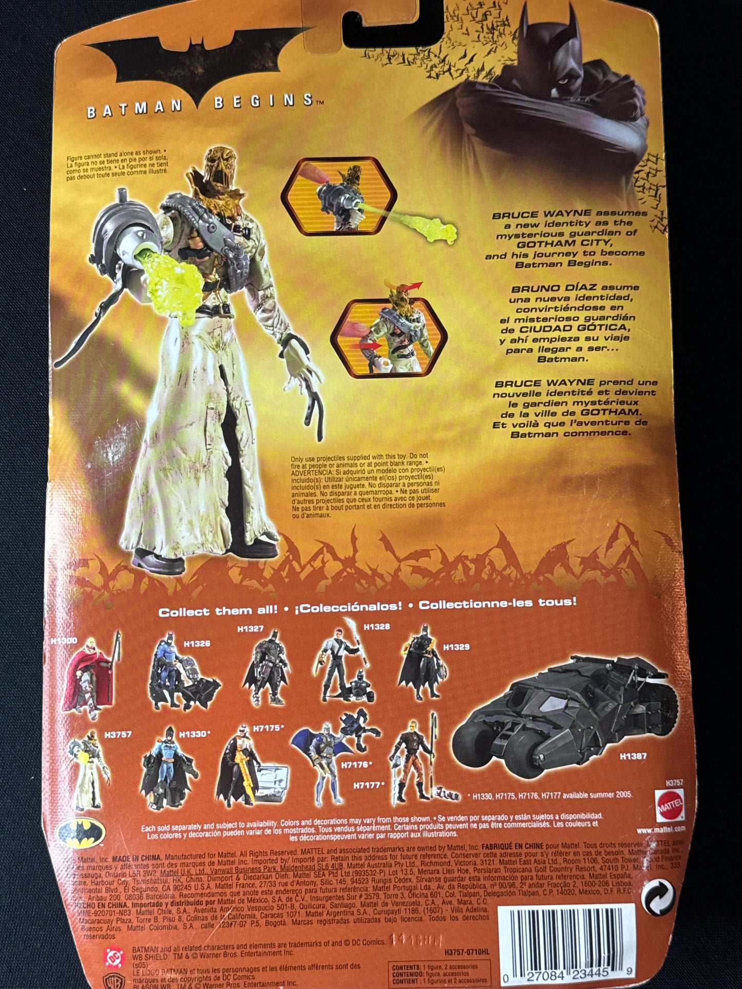 Batman Begins Mattel Skull Strike Scarecrow Action Figure New in Box