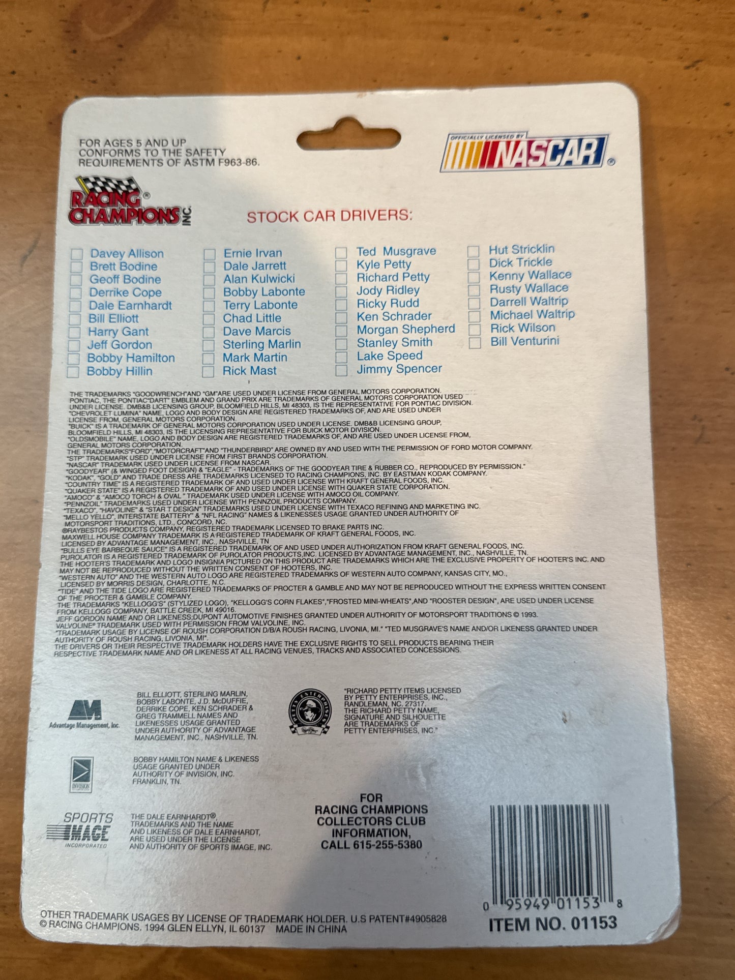 Racing Champions 1994 Terry Labonte Stock Car in pack Stand & Collector Card New in Pack