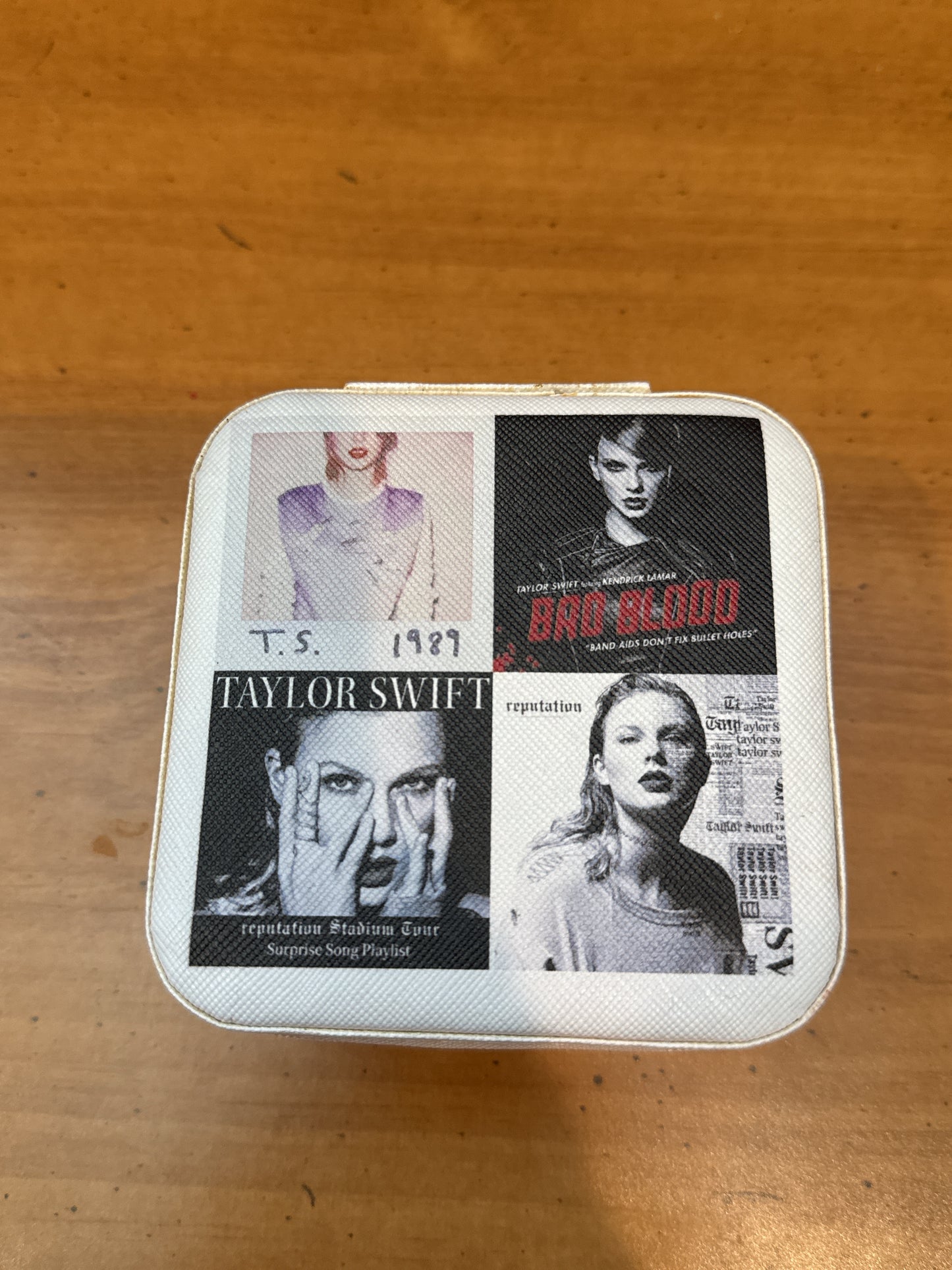 Taylor Swift Small Compact White Jewelry Box Reputation Bad Blood 1989 Swifties New