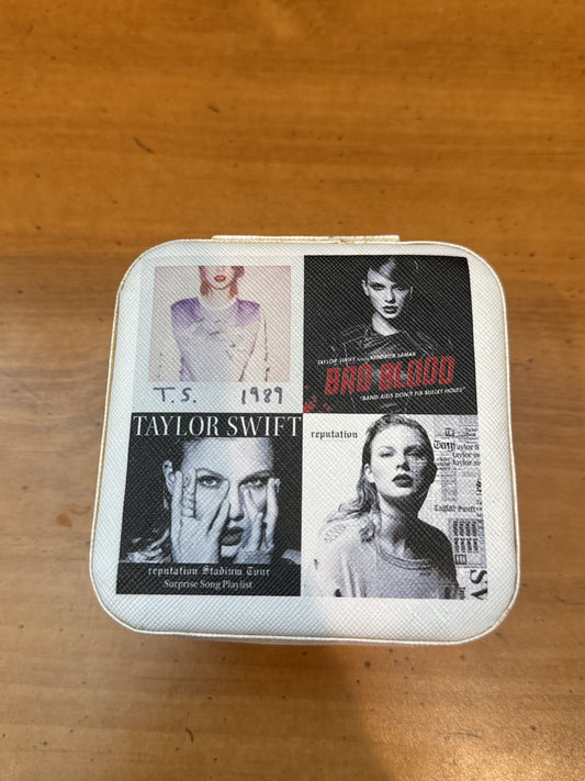 Taylor Swift Small Compact White Jewelry Box Reputation Bad Blood 1989 Swifties New