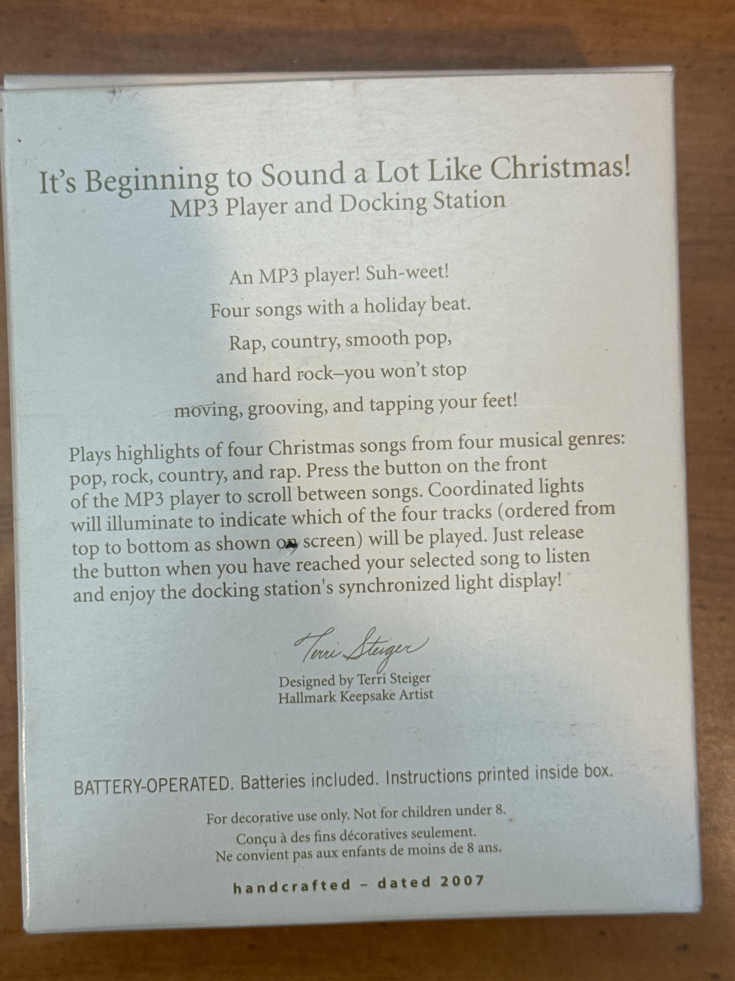 Hallmark Keepsake Ornament 2007 It's Beginning to Look a lot Like Christmas MP3 NIB Works