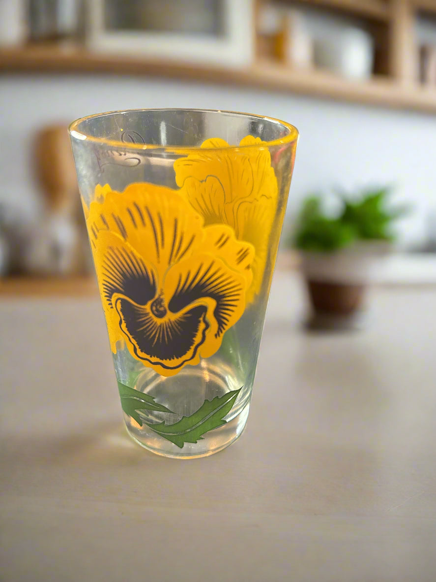 Boscul Peanut Butter PANSY Yellow Floral Drinking Glass 5" Tall