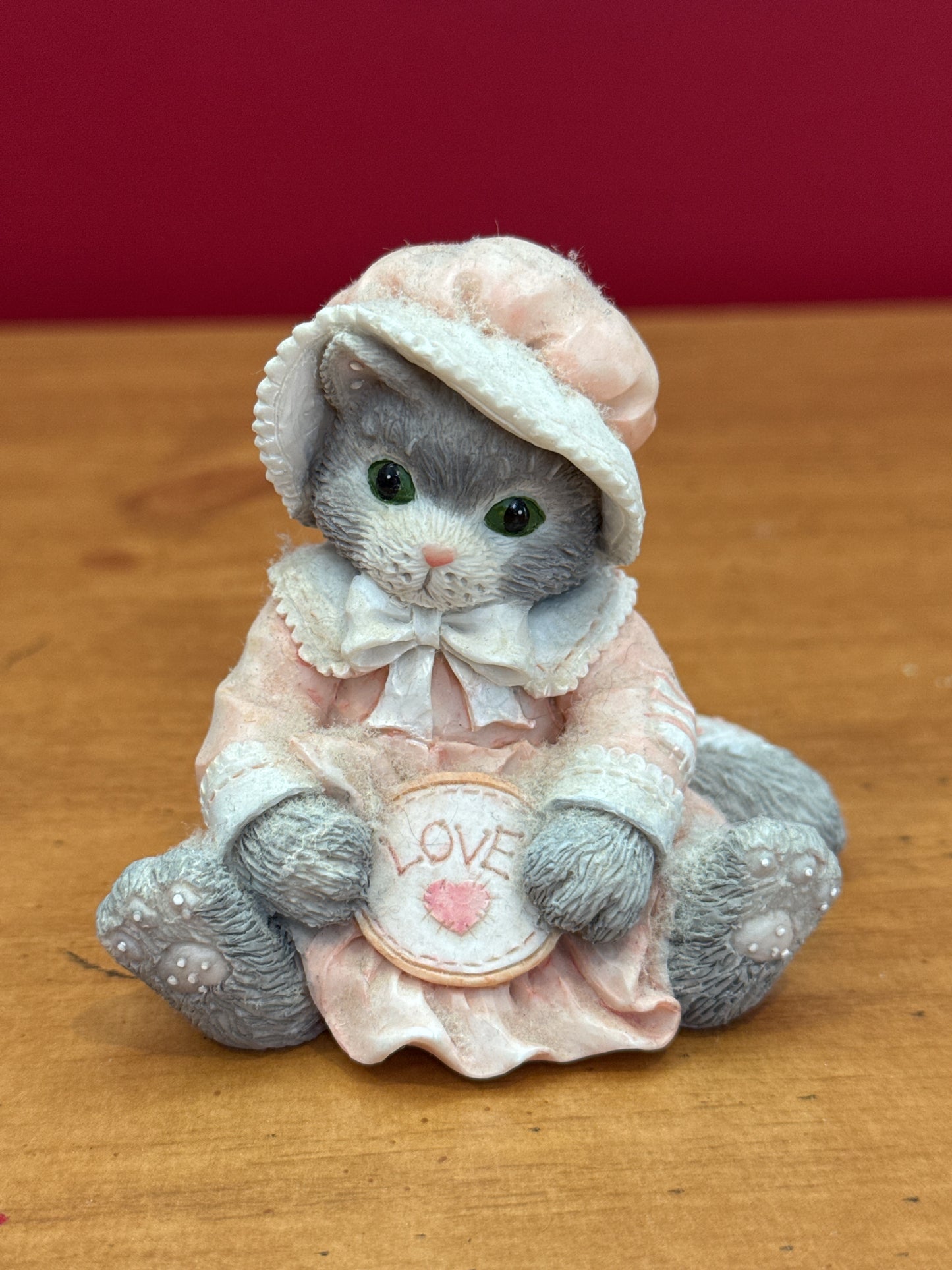 Calico Kittens Figurine Pricilla Hillman 1993 Enesco Gray Green Eye Love Kitten 024721 NIB