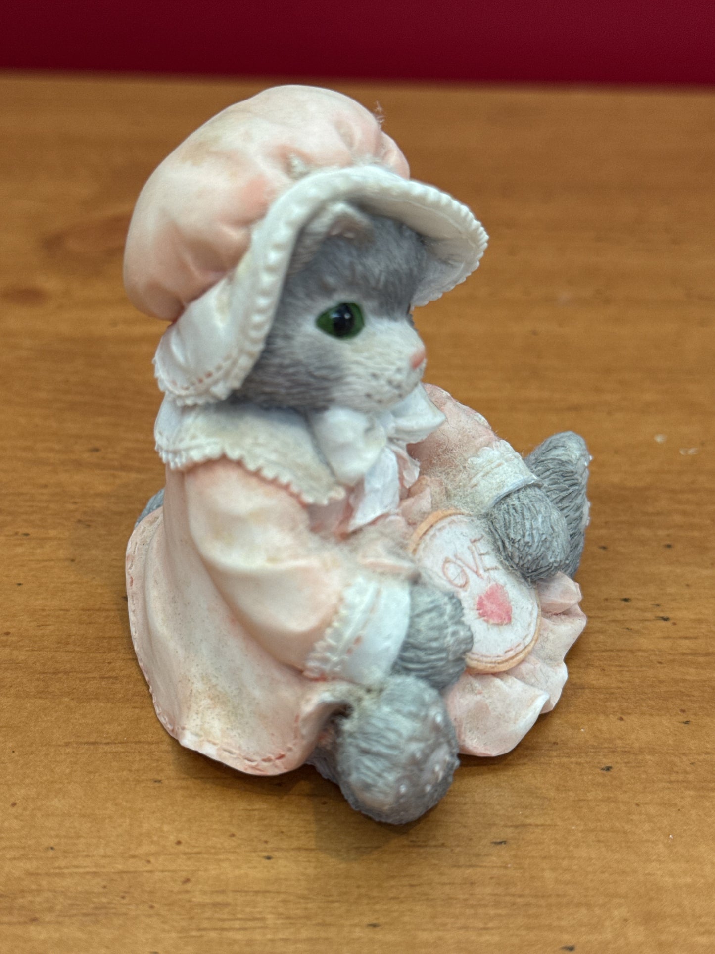 Calico Kittens Figurine Pricilla Hillman 1993 Enesco Gray Green Eye Love Kitten 024721 NIB