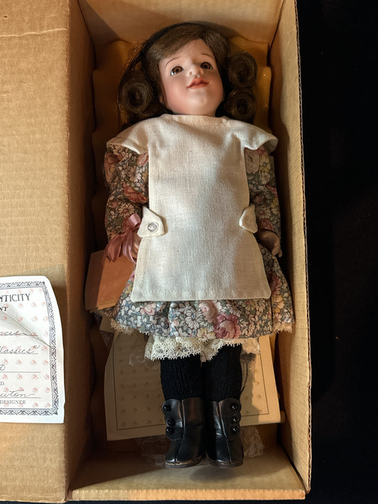 Lawtons Childhood Classics Doll Mary Frances #291/350 with COA New in Box