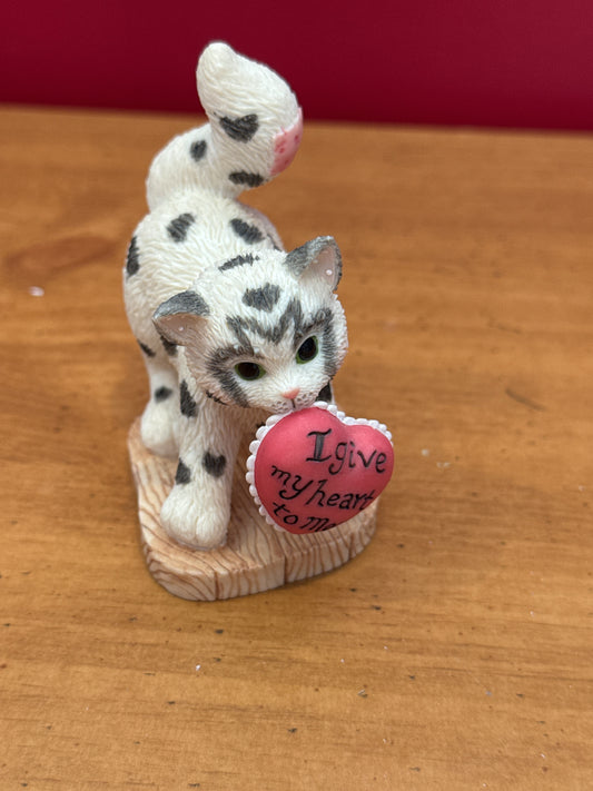 Calico Kittens Figurine Enesco I Give My Heart to Mew New in Box
