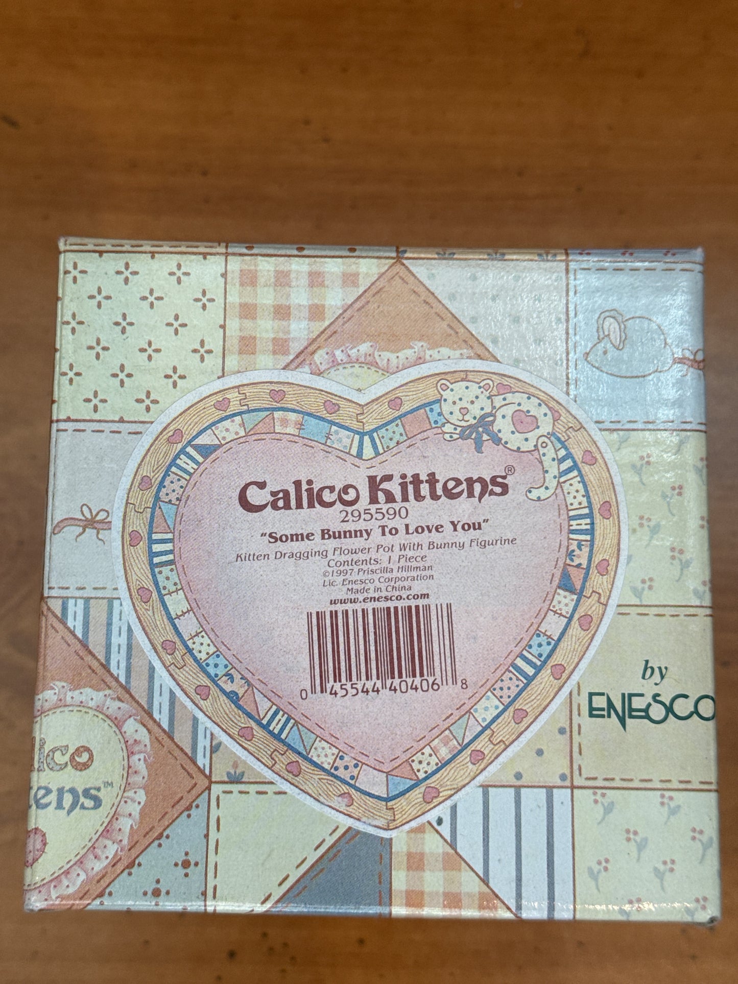 Calico Kittens Figurine Enesco Some Bunny To Love New in Box