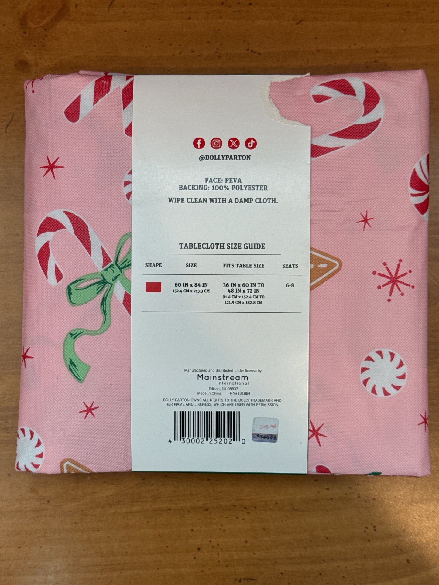 Dolly Parton From My Heart To Your Home PEVA Tablecloth New in Packaging