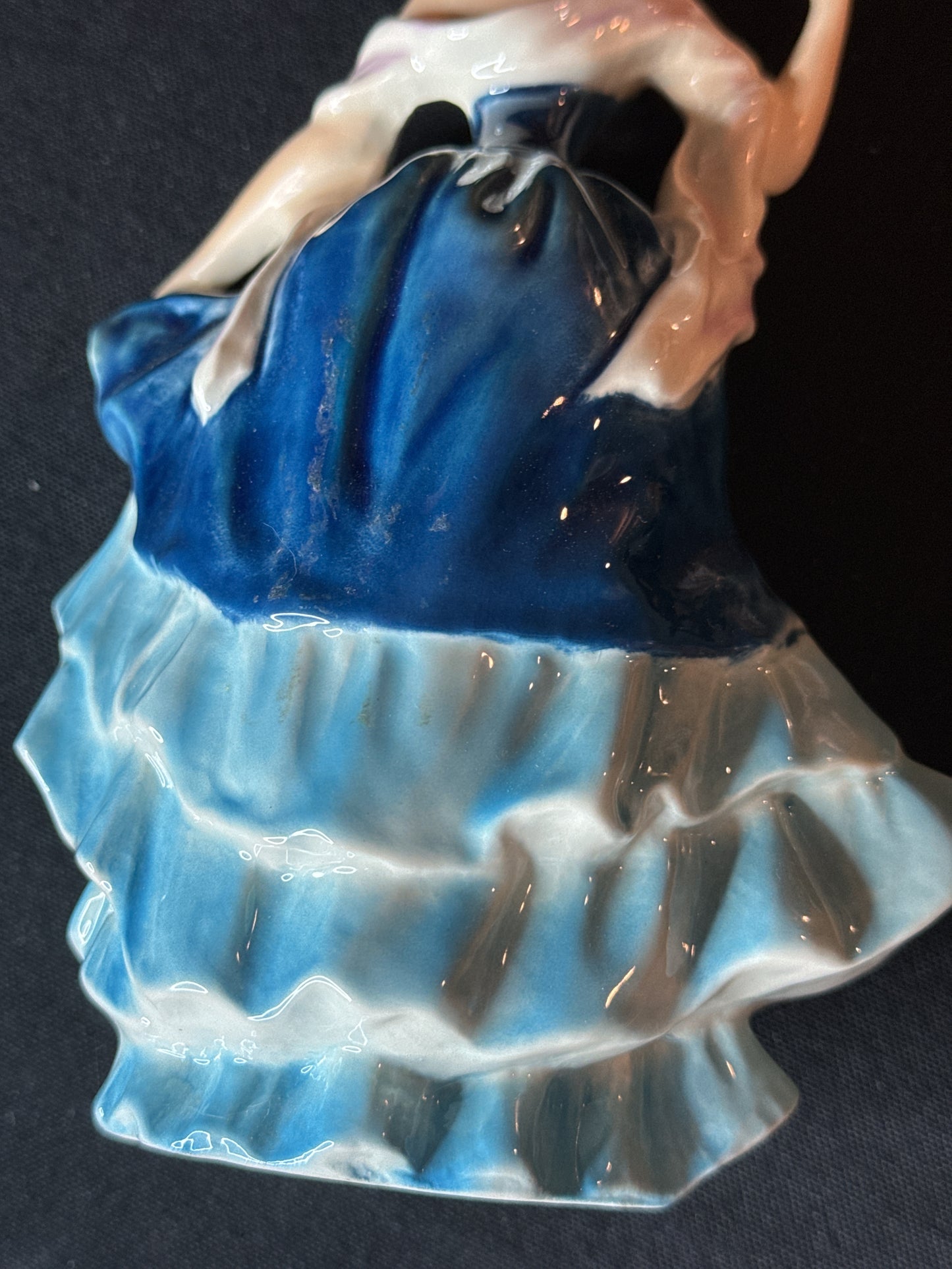 Goebel Lady in Blue Porcelain Figurine FF273 8.25" Tall Excellent condition, no chips or cracks.