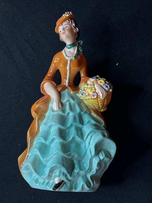 Gobble Beautiful Ladies of Fashion FF274 Porcelain Figurine W. Germany, Excellent condition