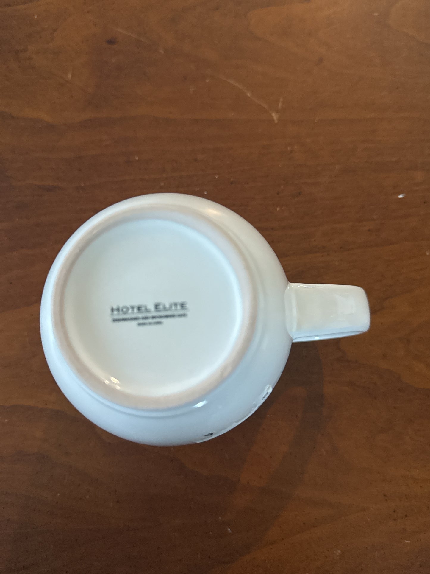 Hotel Elite HTQ1 Pattern Cream Coffee Mug Cup 4.25" Tall New