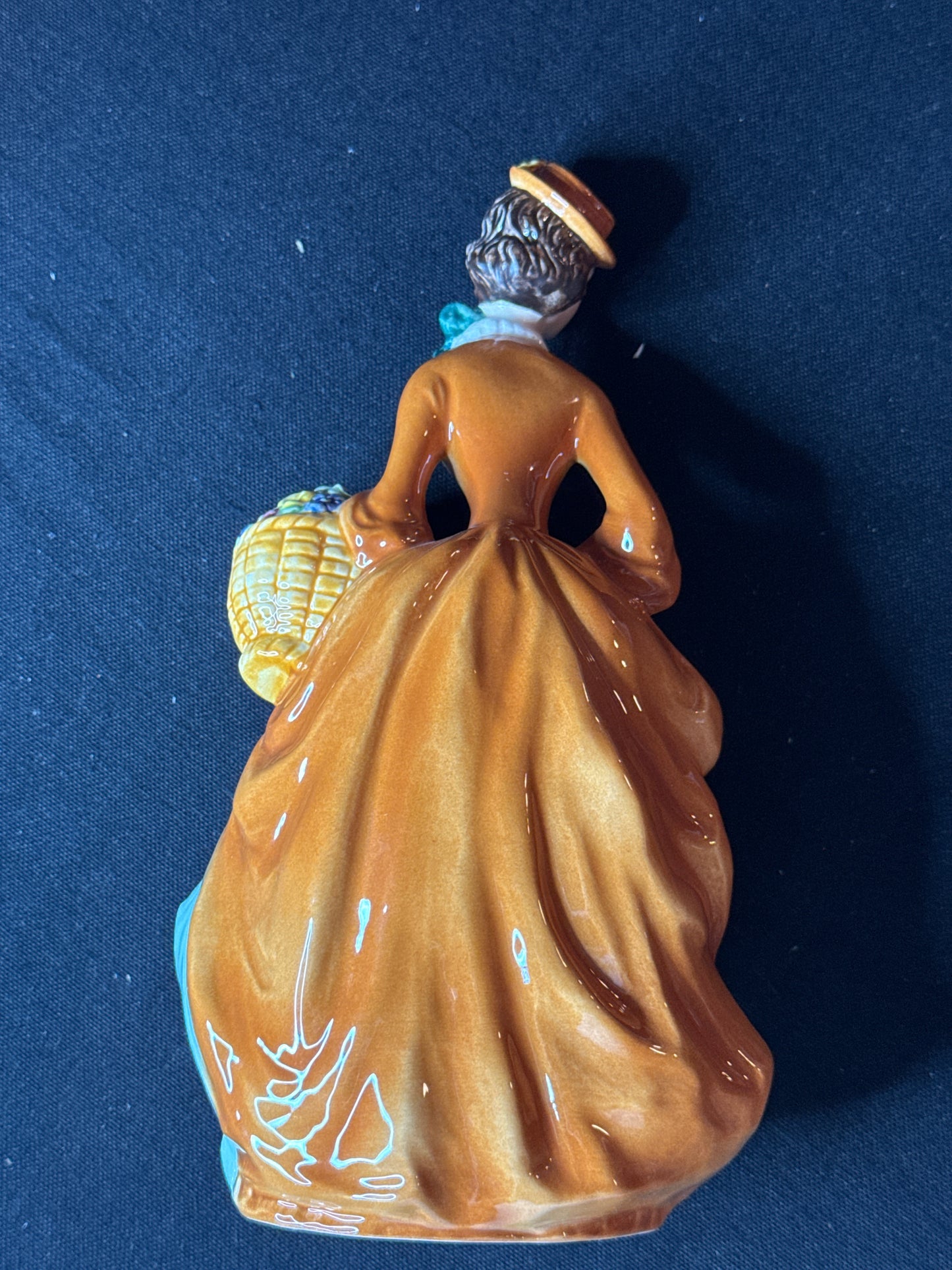 Gobble Beautiful Ladies of Fashion FF274 Porcelain Figurine W. Germany, Excellent condition