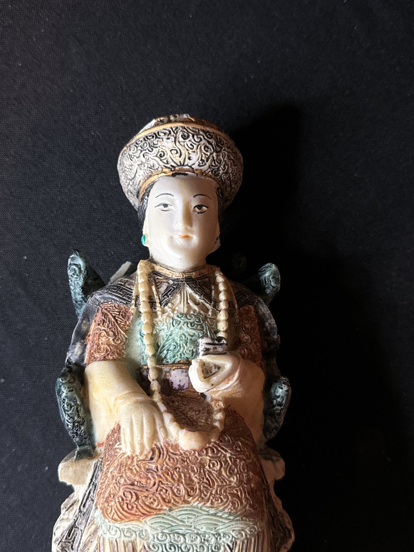 Vintage Chinese Emperor & Empress Resin Statues Figurines Made in Taiwan