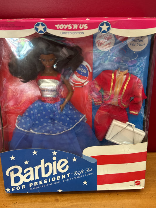 Vintage Barbie 1991 African American for President #3940 Toys R Us Doll Gift Set New in Box