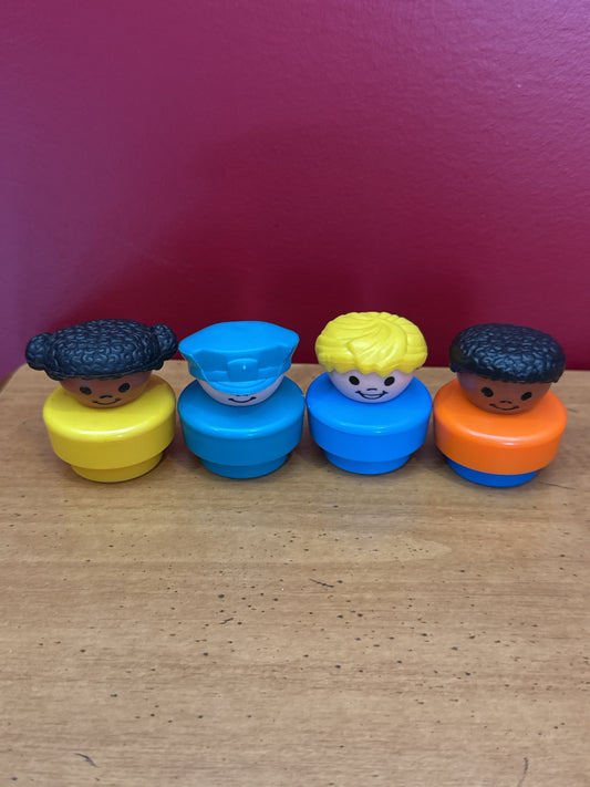 Vintage 1990s Fisher Price Chunky 2" Little People Set of 4 No Duplicates