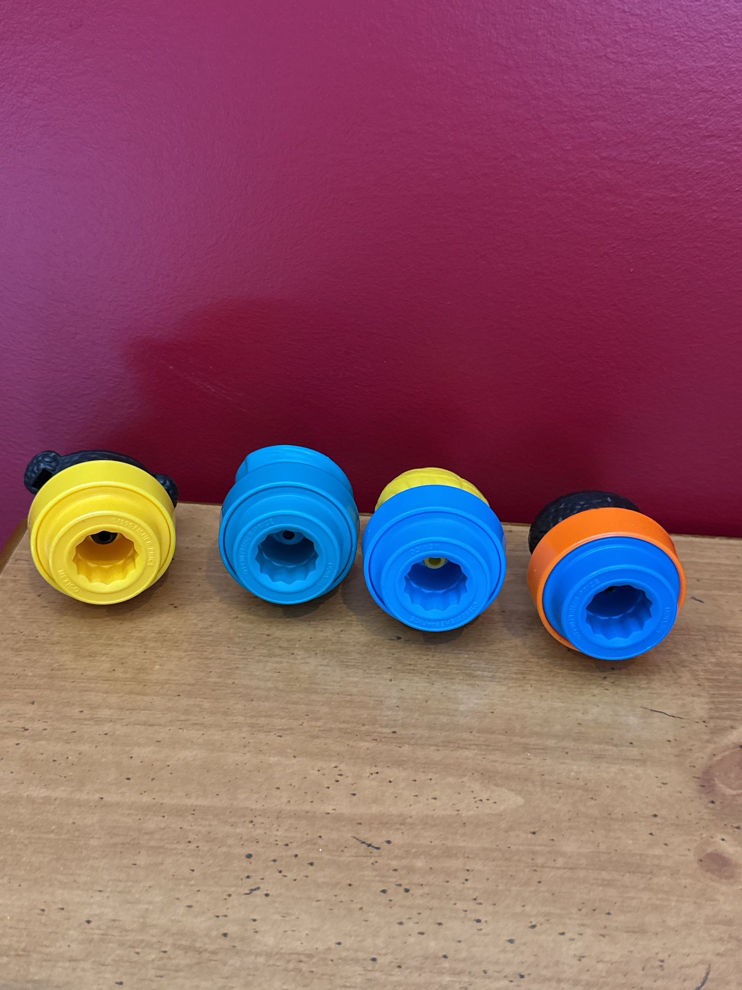 Vintage 1990s Fisher Price Chunky 2" Little People Set of 4 No Duplicates