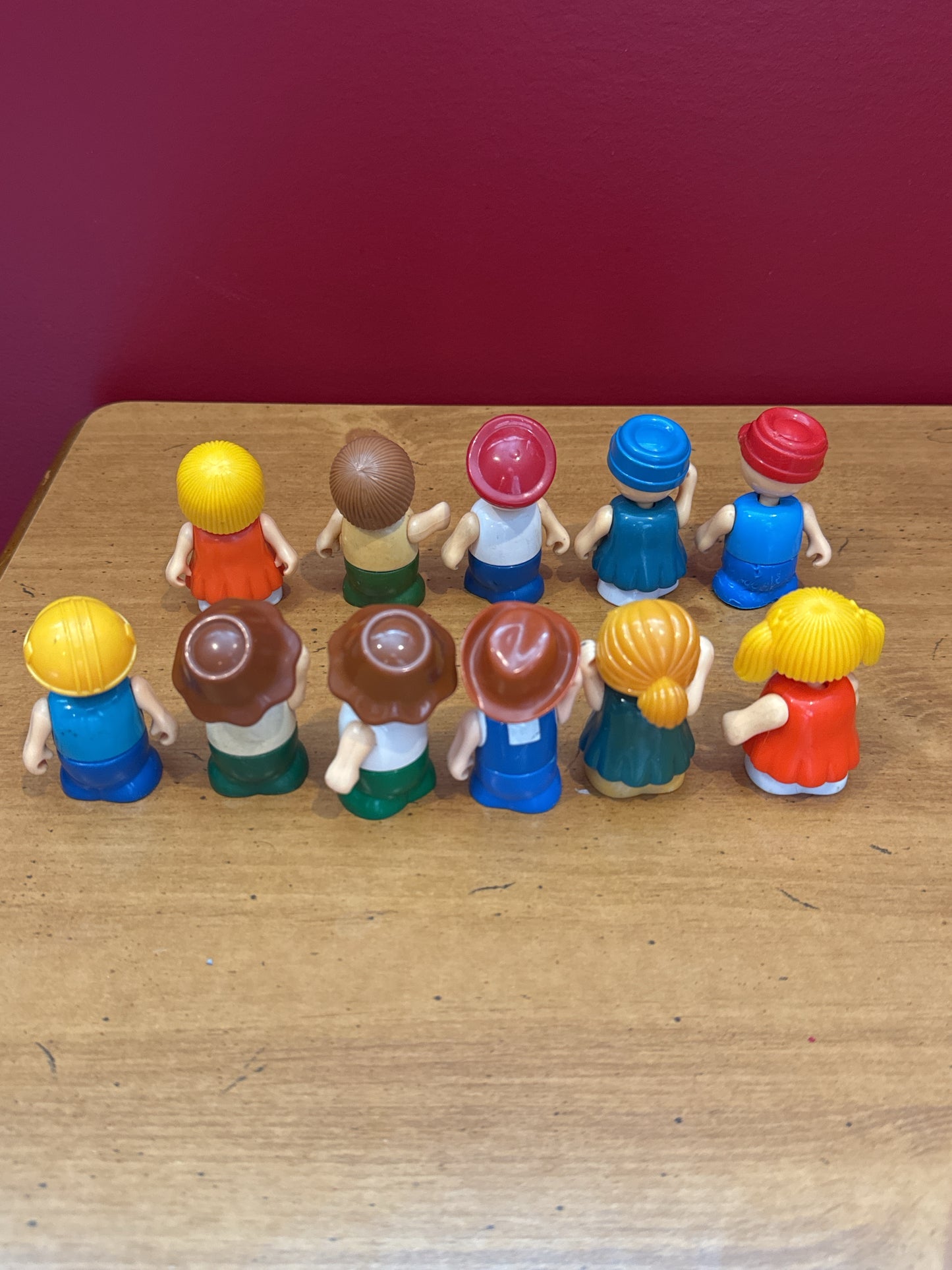 Vintage 1980s Playskool Lil Playmates Little People Family Figures Lot of 11 Figures