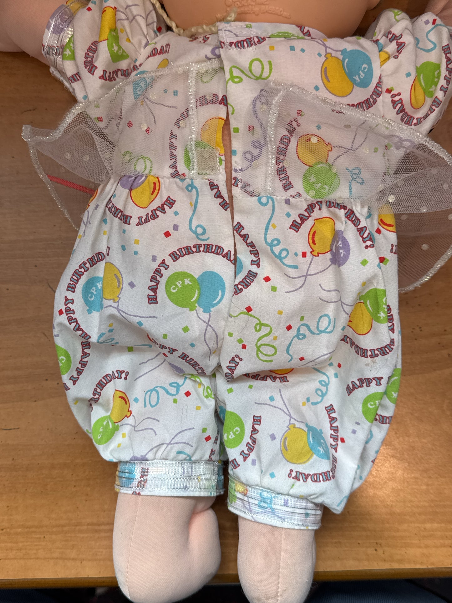 Vintage 1990 Hasbro Cabbage Patch Kid "Happy Birthday" Doll Blonde Hair Balloon Pattern Romper