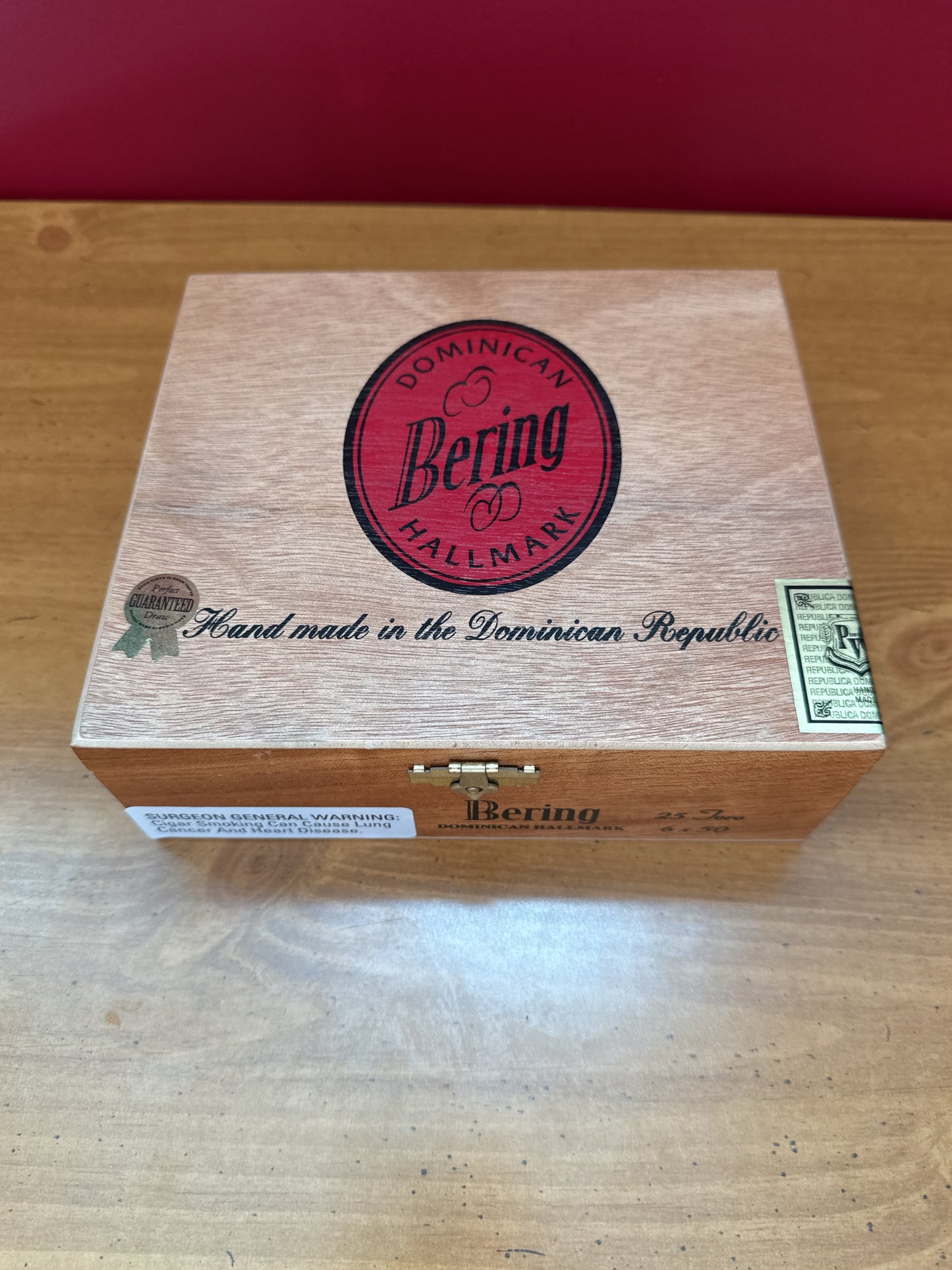 Dominican Republic Hallmark Bering Empty Cigar Box Wood Presidente