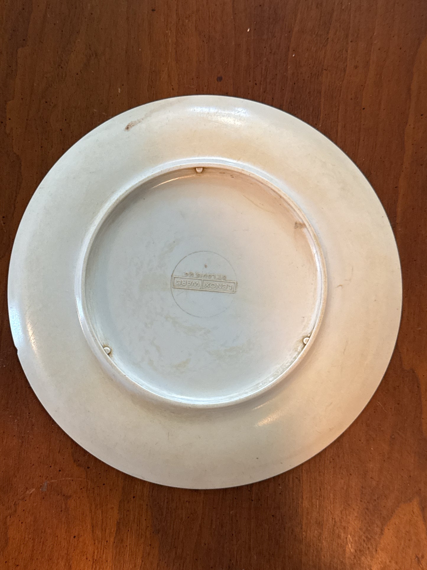 Lenox Ware St. Louis MO Warner Bros Bugs Bunny Souvenir Plate 7.5" Wide