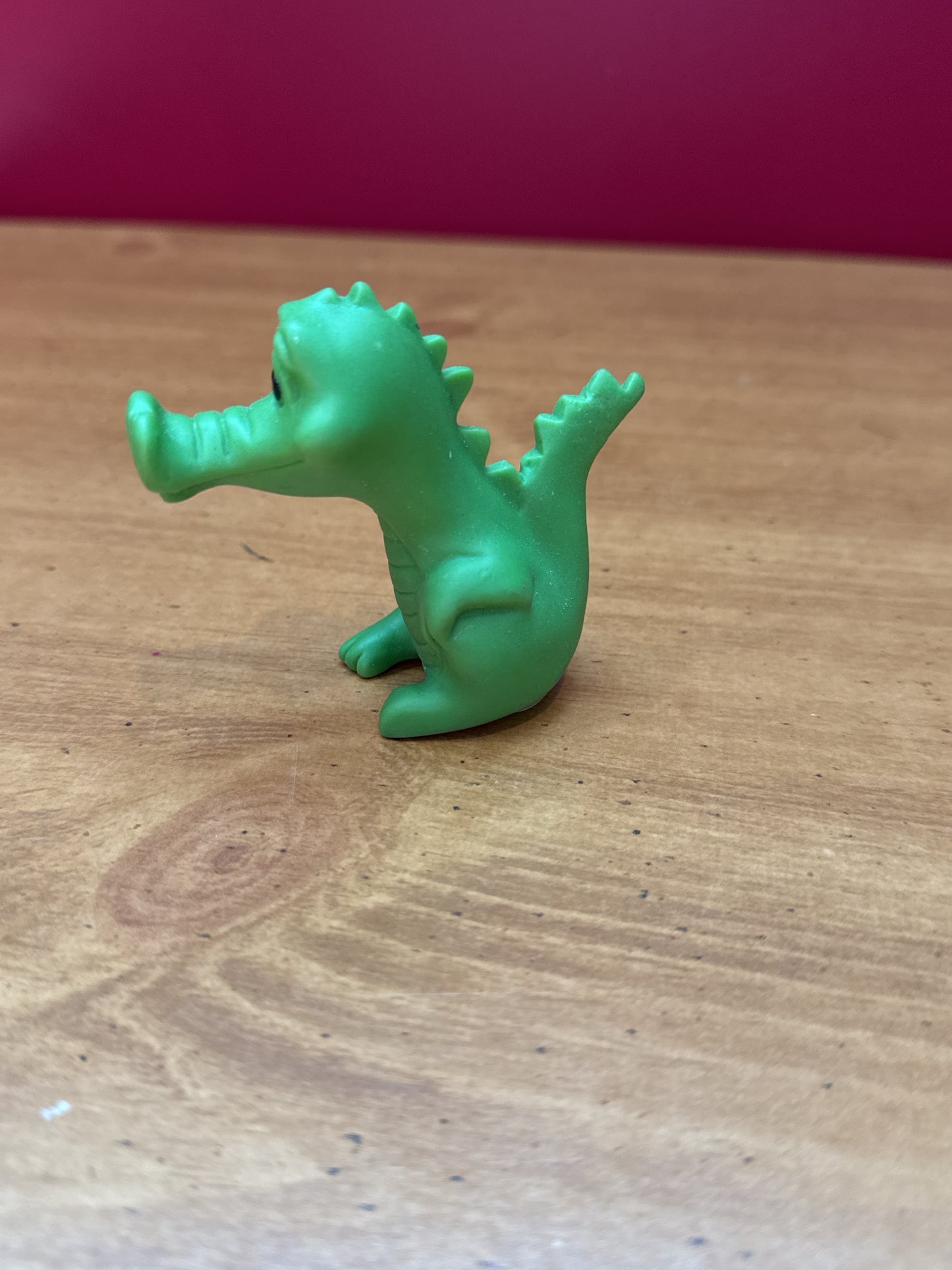 Crest Toothpaste 1970s Zoo Animal Vinyl Finger Puppet Alligator Premium Vintage