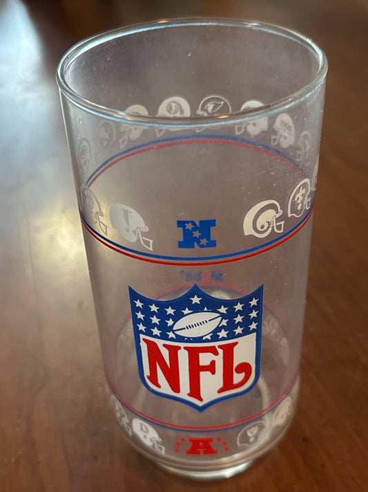 Vintage Mobil Oil NFL Drinking Glass 5.75" Tall - Some Hazing