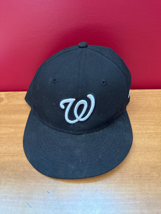 Washington Nationals New Era MLB 9Fifty 950 Fitted 7 1/4 Adult Size Sports Cap Hat