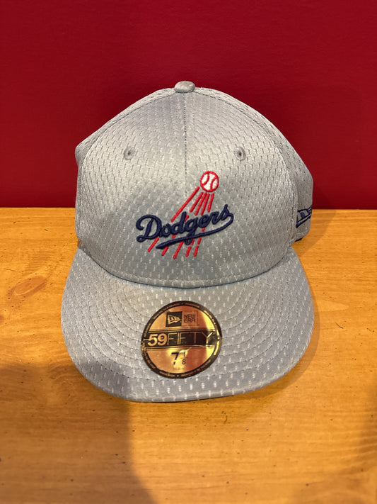 LA Dodgers Hat New Era 59 Fifty Gray Mesh Fitted Cap 7 1/8 Adult Size New With Tags