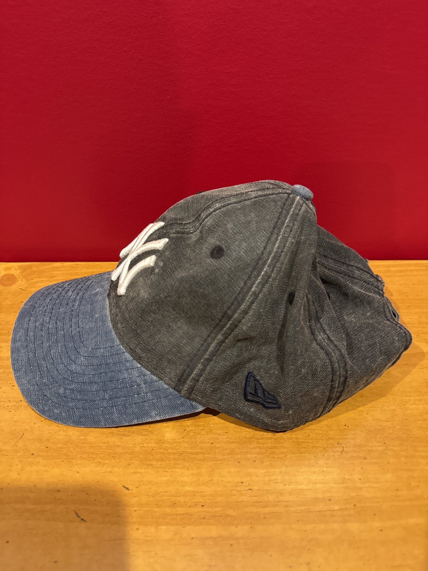 New Era 9 Twenty New York Yankees Adjustable Strapback Baseball Cap Hat