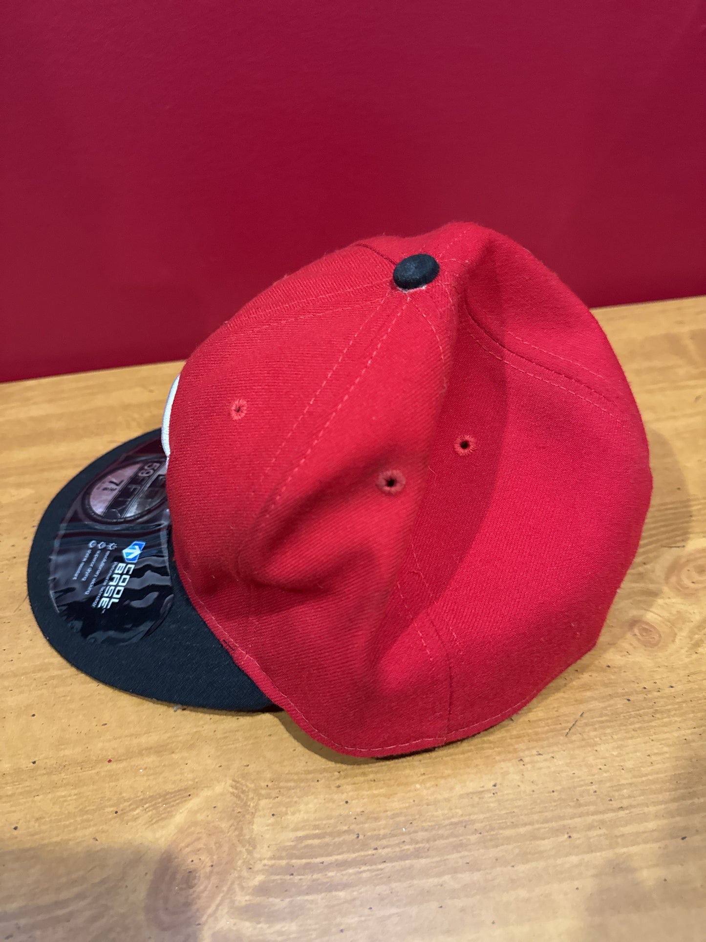 New Era 59Fifty Cincinnati Reds Fitted Sports Baseball Cap Hat 7 3/8 MLB Adult