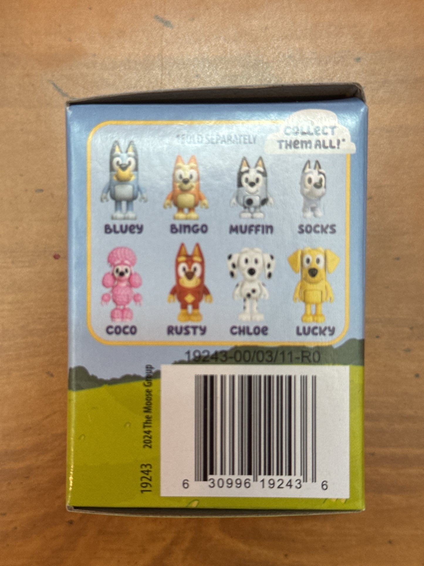 Bluey & Friends Vinyl Figure Bluey New in Box