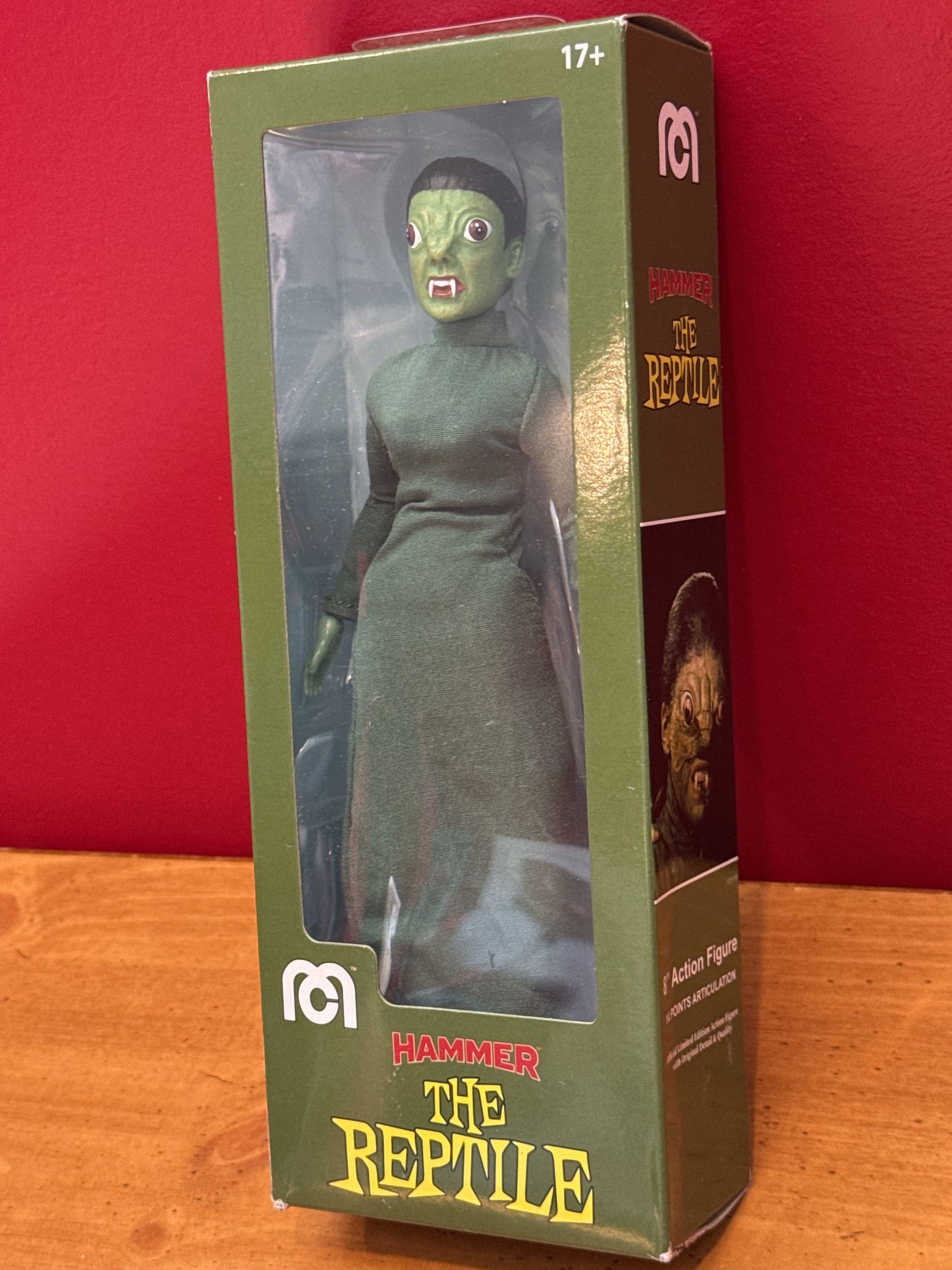 Mego Hammer Horror The Reptile 8" Action Figure Boxed Version 2021 New in Box