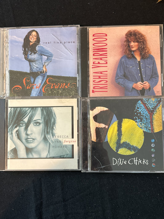 Women of Country 4 CDs Rebecca Lynn Howard, Dixie Chicks, Trisha Yearwood, Sara Evans