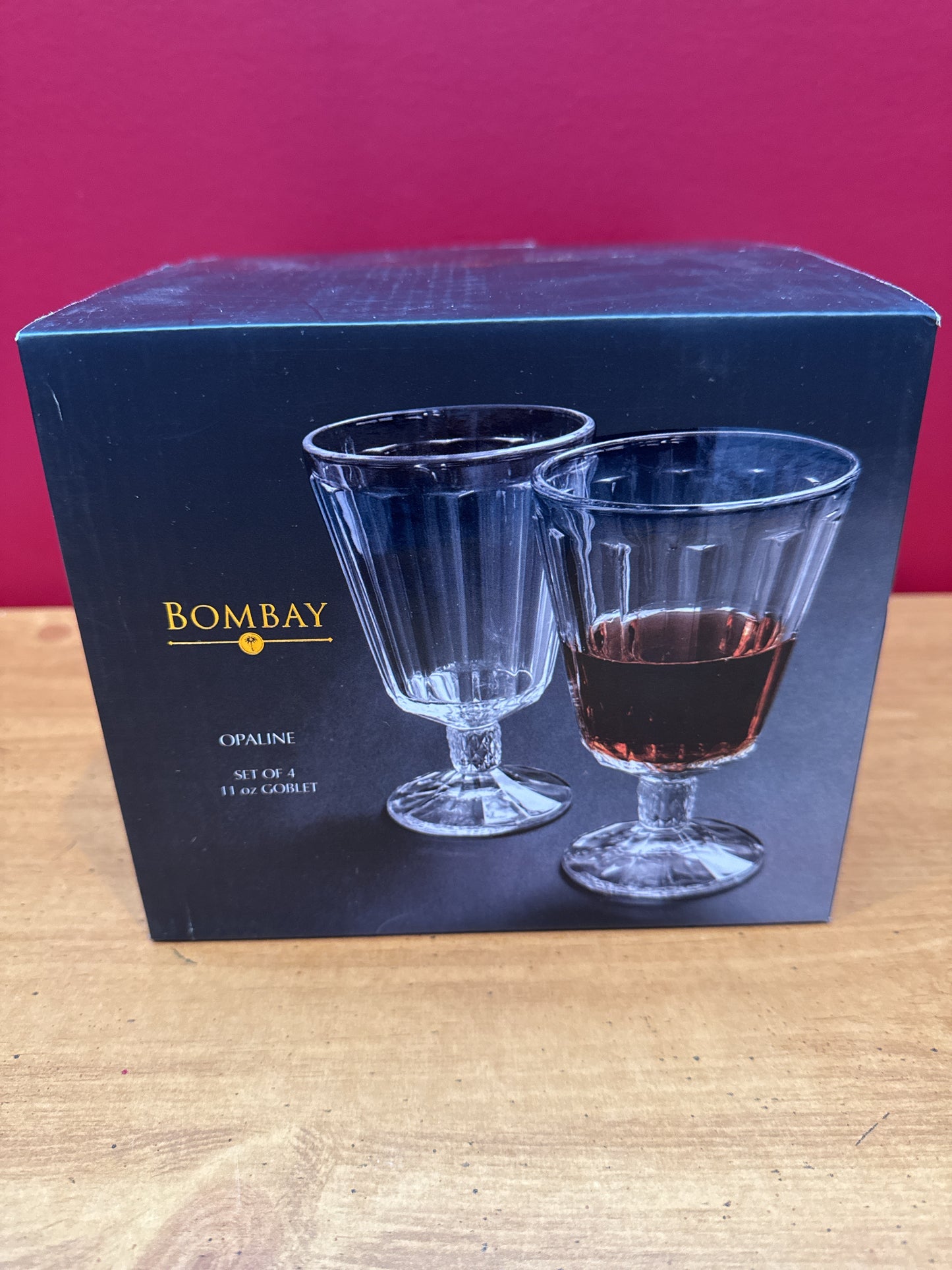 Set of 4 Bombay Opaline Premium 11 oz Glass Goblets New in Box