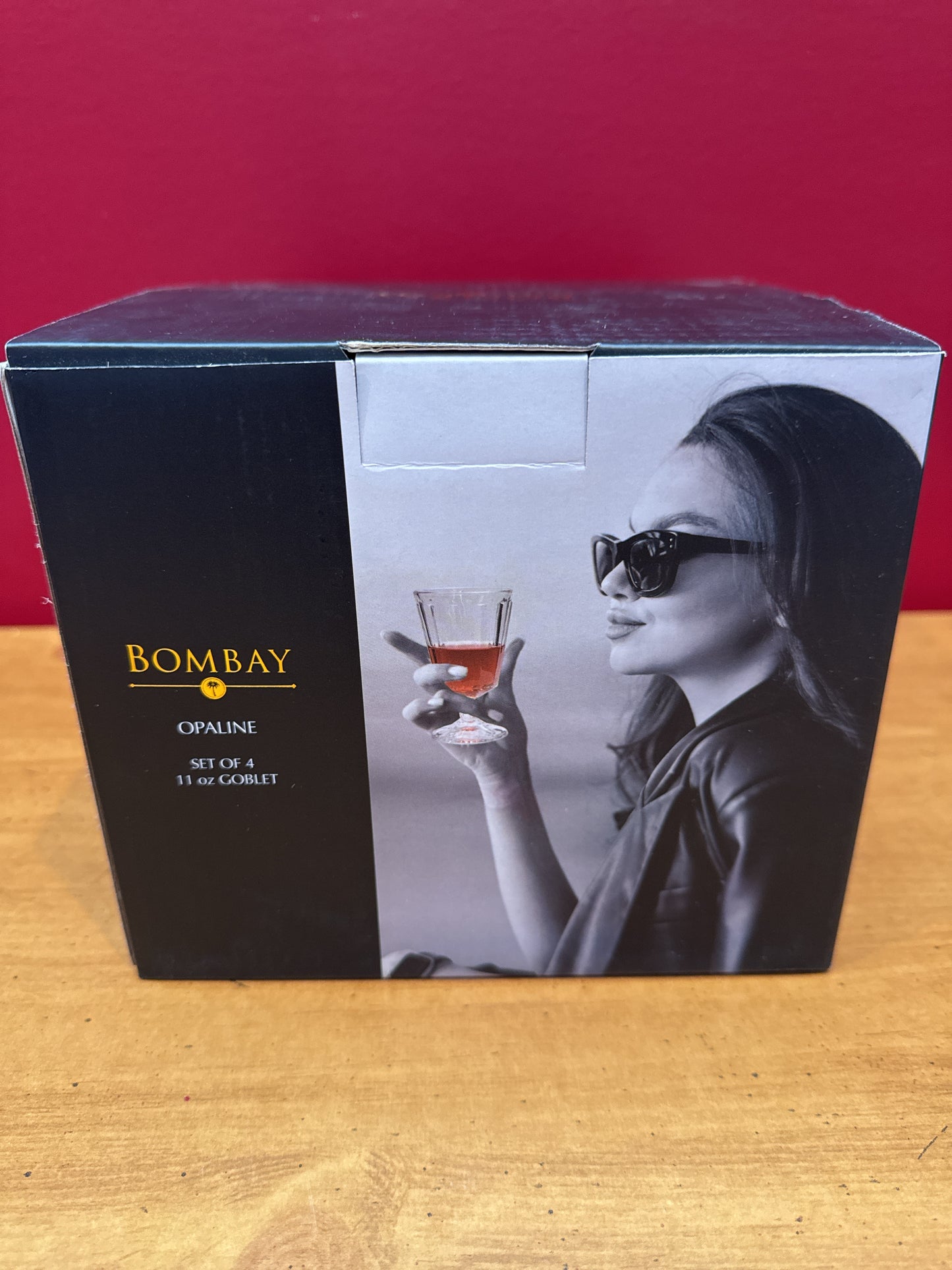 Set of 4 Bombay Opaline Premium 11 oz Glass Goblets New in Box