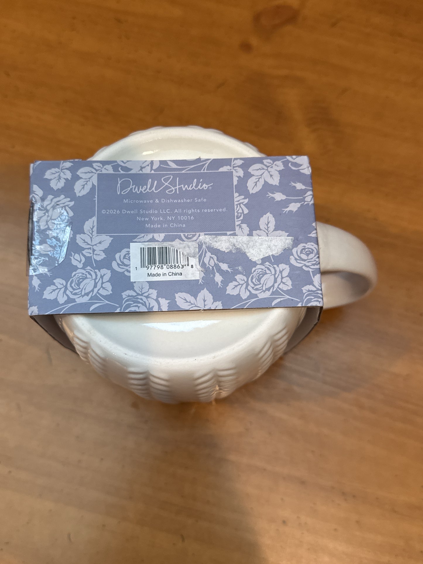 Dwell Studio White Ceramic Coffee Cup Mug Cable Knit Leaf Feather Embossed 4.5" Tall New
