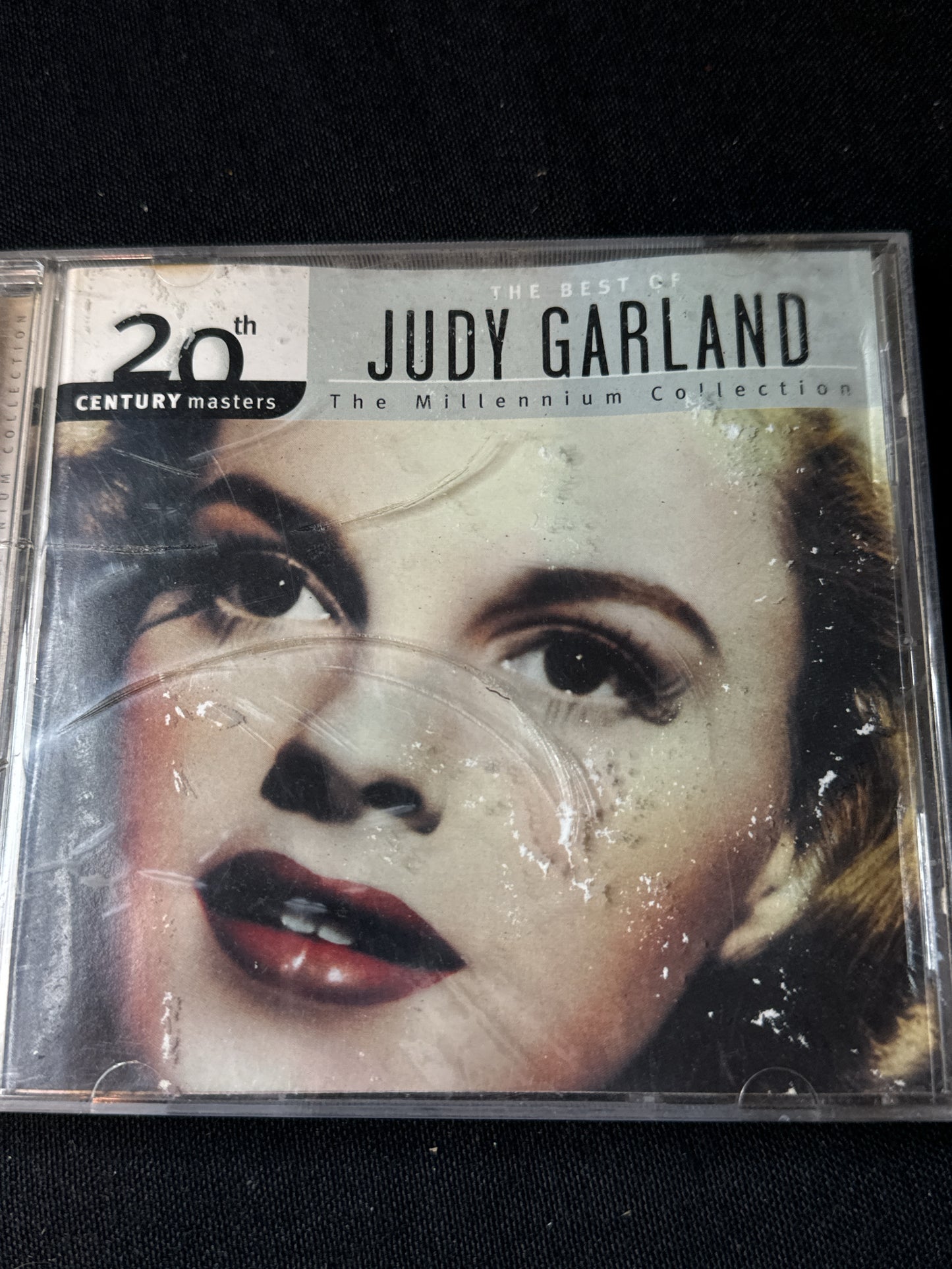 Classic Music 4 CDs Judy Garland, Vic Damone, Nat King Cole, Barbra Streisand