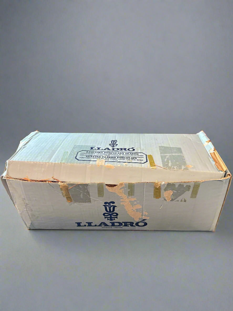 Lladro Box Only for 4893 A Walk With The Dog Figurine With Packing 17.5" Long